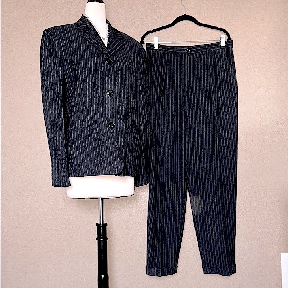Ralph Lauren Black Suit Timeless Elegance